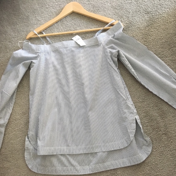 Loft Shoulder less Shirt - Picture 1 of 3